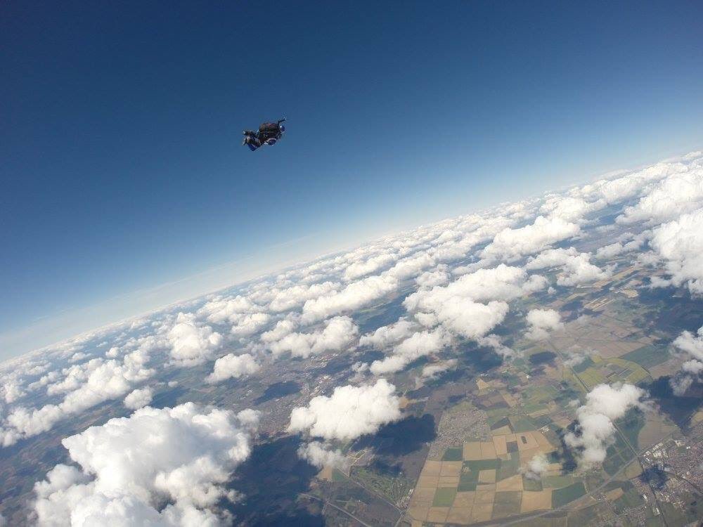 JoshR1990's tweet photo. Every time I see these pictures it reminds me of what an amazing view and experience it was. Honestly the best !!😊🌎 https://t.co/t1bYaan0dZ