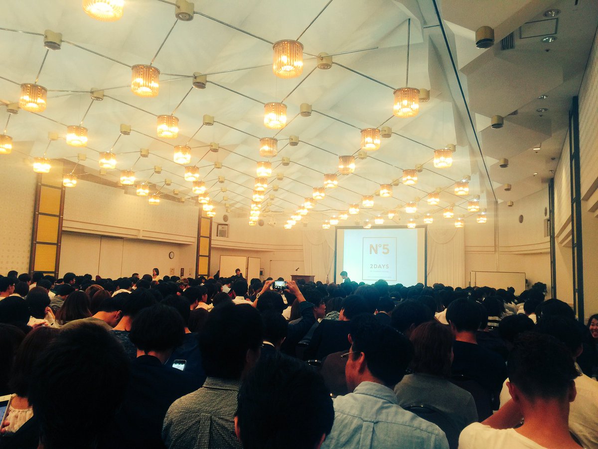 momo_chiro's tweet photo. ヤヴァイ２日間やった。
自分。
大切な人。
大切な仲間。
大切な親友の為に壁を乗り越えていく。
全員を成幸させる。 https://t.co/o2Kqgj2Le9