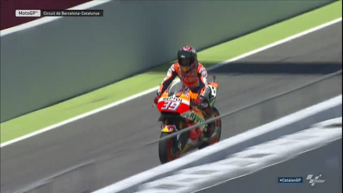 piusgasso's tweet photo. Brutal el homenaje de Marc a Luis Salom … 

Ha girado su 93 por el 39 de Luis… 

Sin palabras una vez más … https://t.co/8fvYIeeDGz