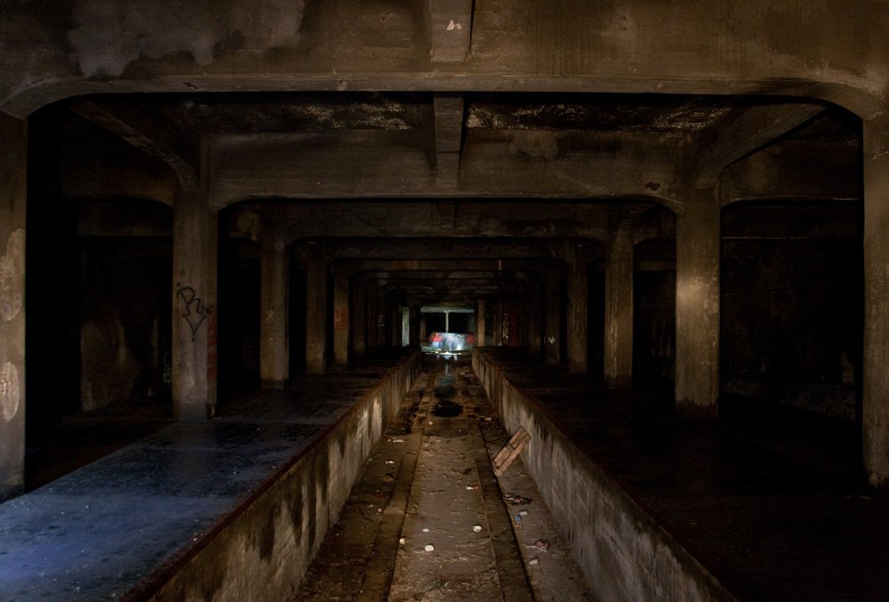 これよく見かけるので、では実際のシンシナティ地下鉄の廃墟はどうなっ