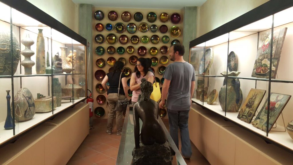 Alle 16 partenza navetta da P.le Pancrazi per Ceramiche Gatti, Vassura S. Studio d'Arte, Atelier Antonietta Mazzotti
