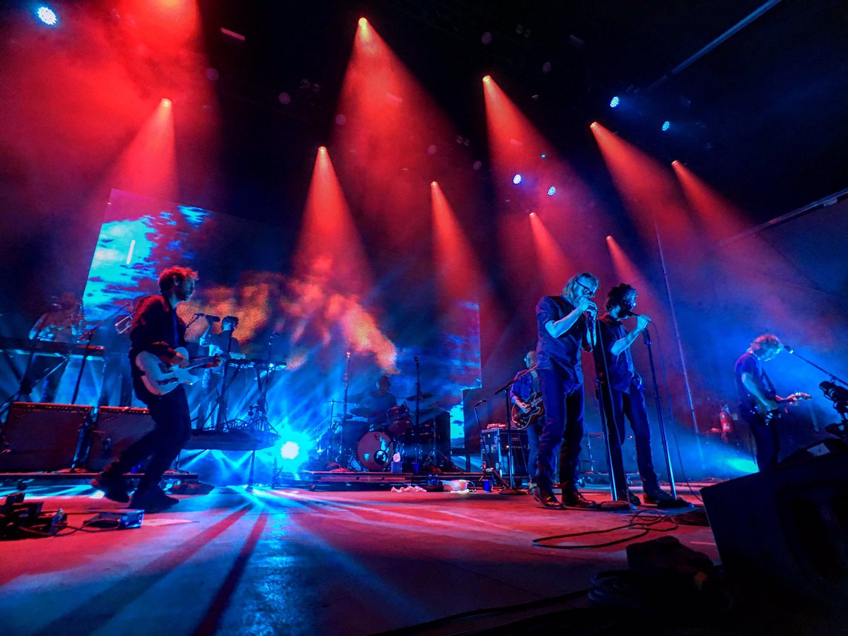 TheNational's tweet photo. Thanks again Toronto! #NTNLFIELDTRIP https://t.co/moDnjlPcIJ