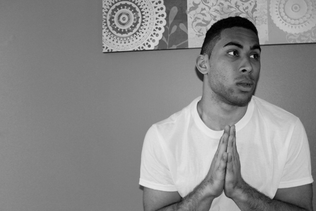 KabakasMusic's tweet photo. Check out one of our featured artists! 
Username: @iTossMidgets on twitter, instagram and soundcloud https://t.co/WxZc0Kv3lu