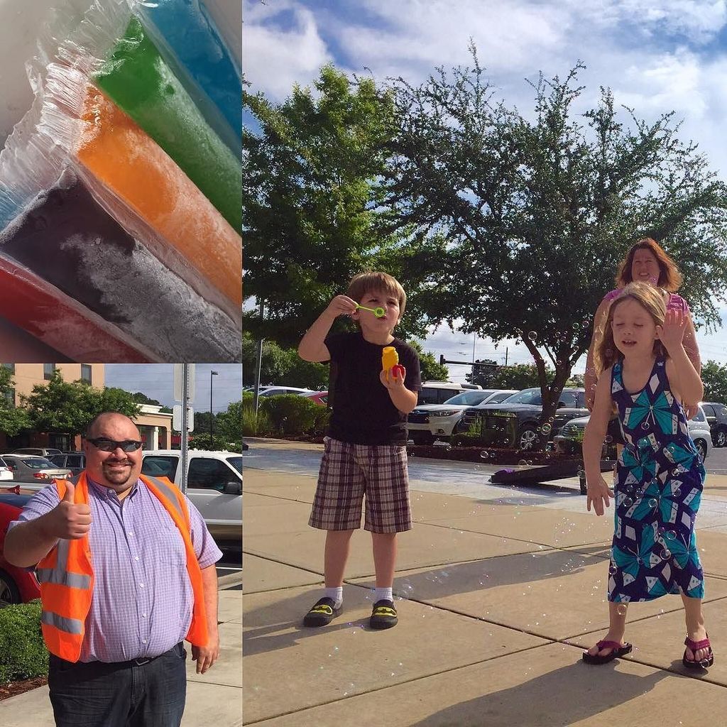 ignitechurch252's tweet photo. The fun has begun! Join us online or at 11am at the convention center! #Bubbles #Posicles โฆ https://t.co/IydZjC8jcI https://t.co/xAG00Mt5os