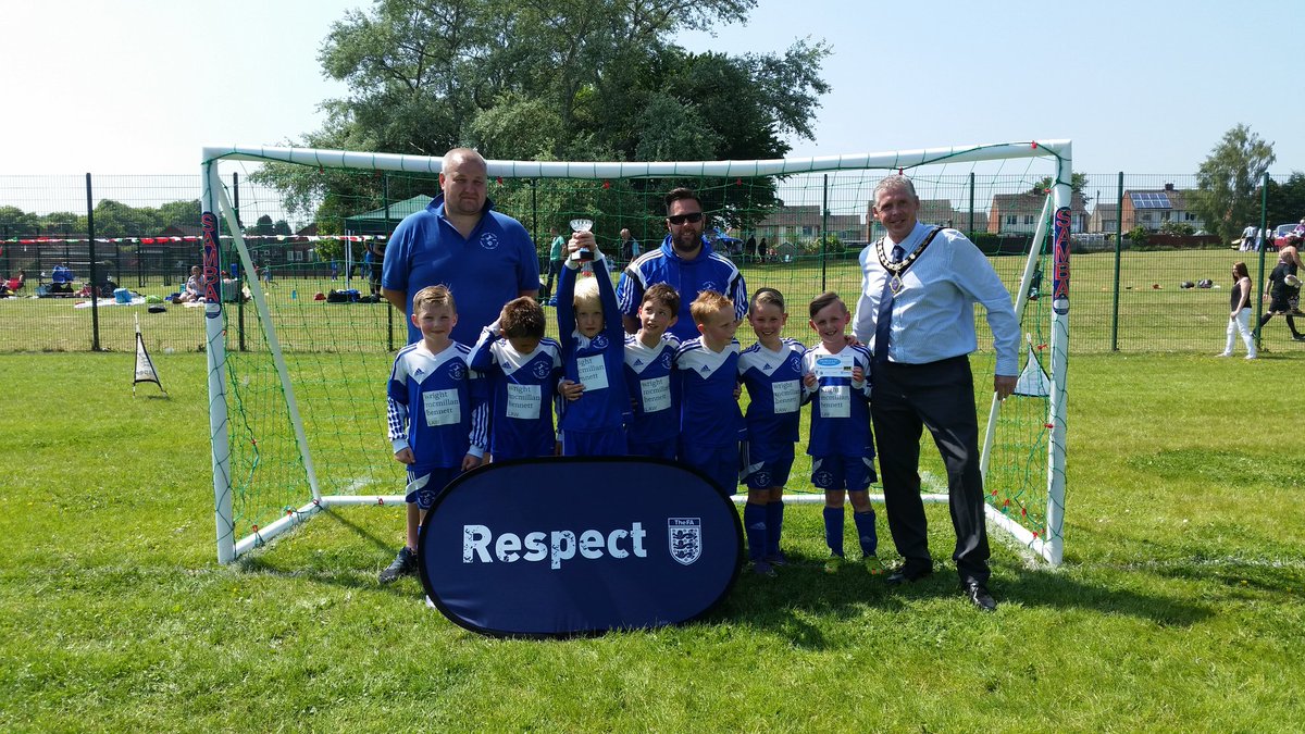 ShropshireFA's tweet photo. Congratulations Randlay Colts for winning in today's U8s Festival @AskBenjiEvans @ns_college https://t.co/h2eZepKQBt