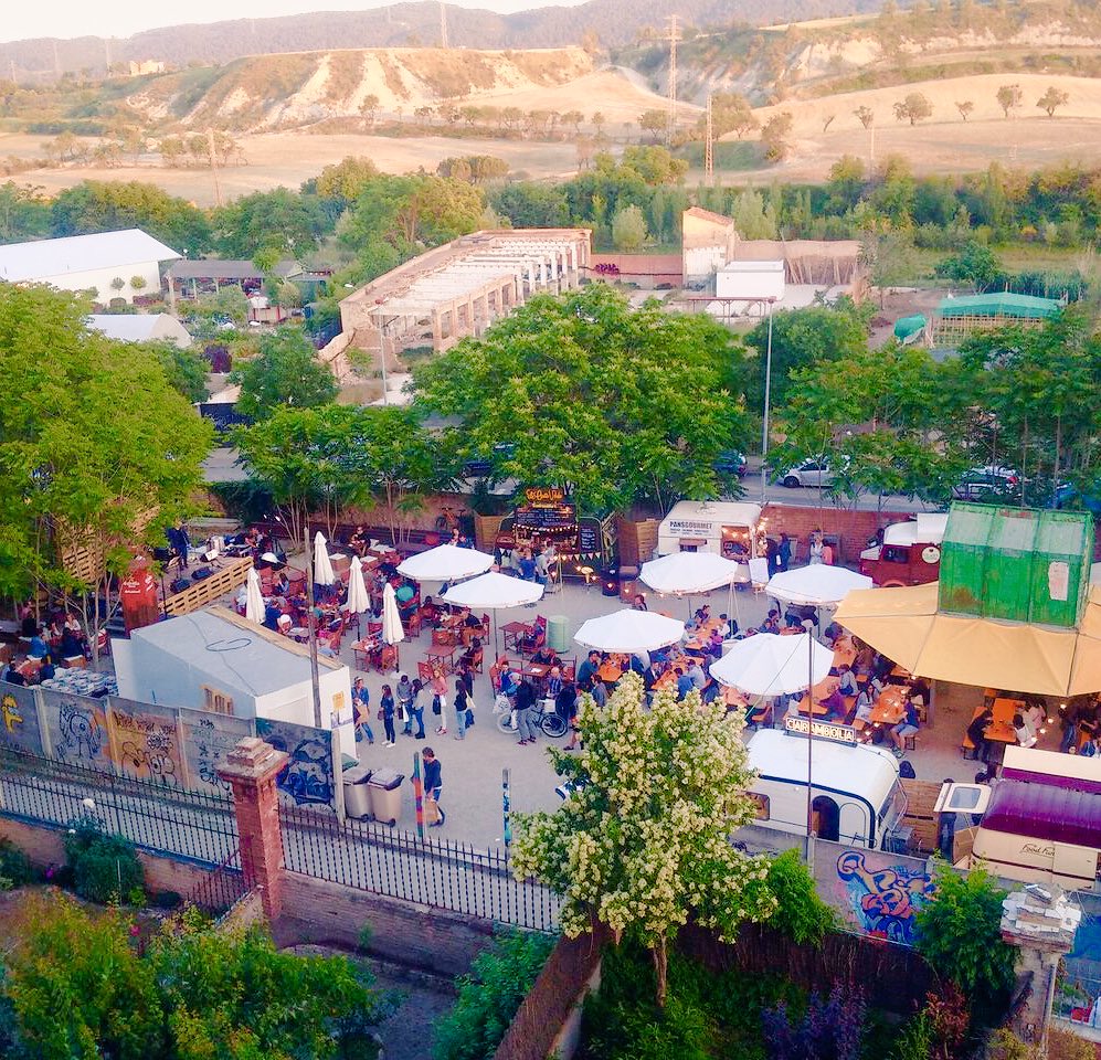 RecStreetFood's tweet photo. Salut i moltes gràcies per participar i viure el #RecStreetFood #Menjardecarrer #Rec013 una edició per recordar. https://t.co/GcL3CQFmdu