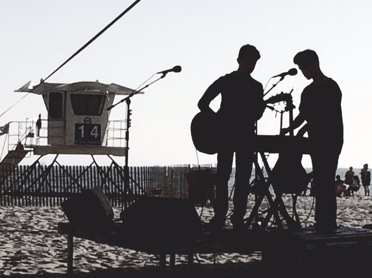 sharpbrosmusic's tweet photo. Not a bad place to play a show! #BeachFront @beachfrontcinema #HuntingtonBeach #StateBeach #Tower14 https://t.co/9UTbJp6HPn
