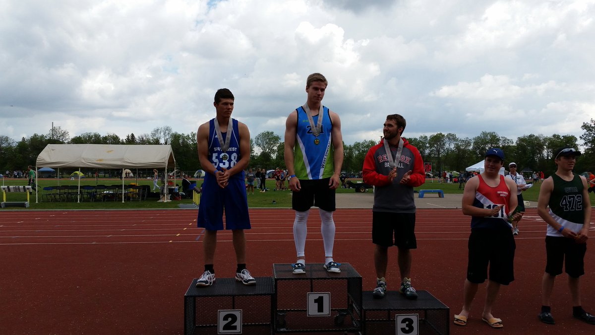 SirLancealot30's tweet photo. Great weekend at provincial track for Matt Jones Gold in SB Javelin and 4th in SB 4x100m relay #DCSwildcats https://t.co/vJ5hBM33Fm