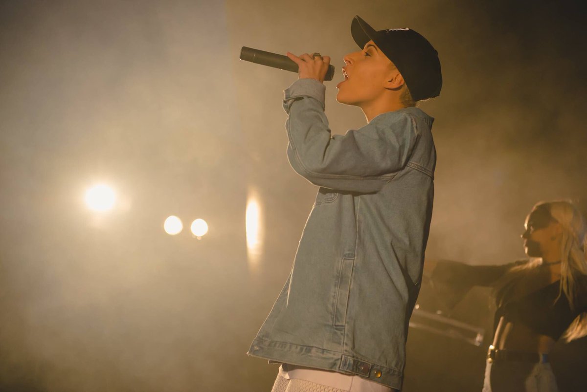 MaxLedgerPhotography tweet media