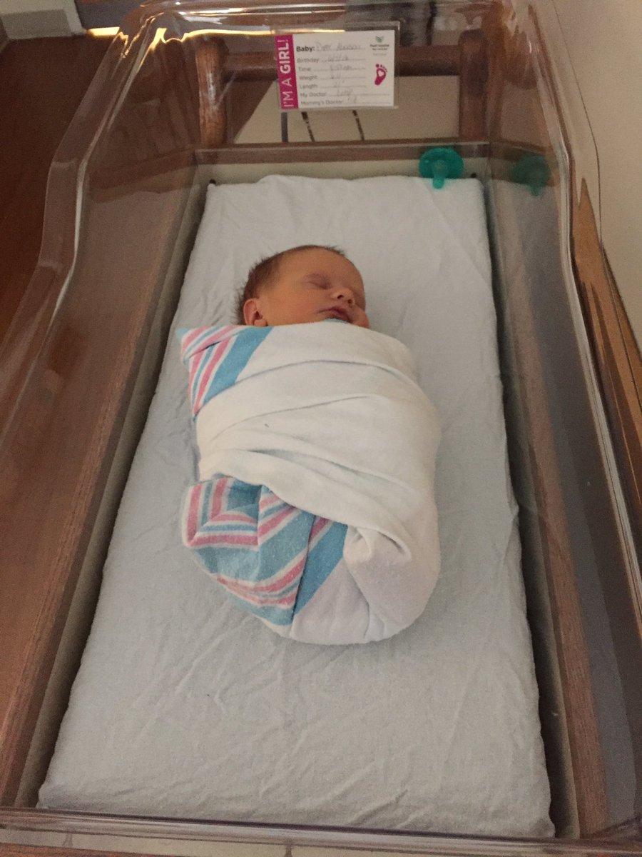 cbaprekb's tweet photo. #doctorappoved ##firstoutfit #lookoutworld 🌎#wheelwest 🚗#homewardbound 🏡 #parkesburg #pipermae #hooray https://t.co/xrg6Q2dOrY