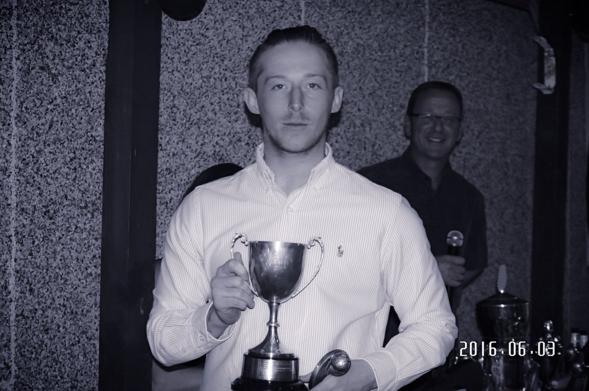 TetburyTownfc's tweet photo. Congratulations @evo9190 3rd Team Players Player 2015-2016 https://t.co/8bekcLqLdN