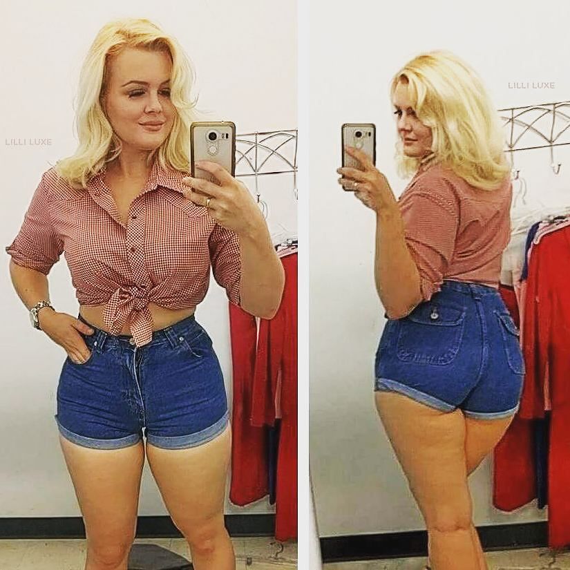 Lilli Luxe On Twitter Barely Squeezed Into These Short Shorts 