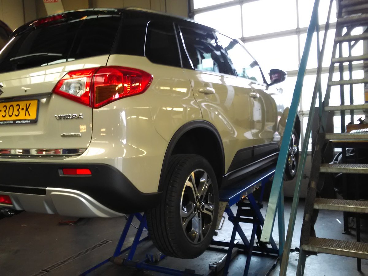 Door <a href="/boonautobedrijf/">Vd boon autos</a> wordt mijn #Vitara klaar gemaakt, samengesteld aan de hand van tips in vitaraforum.nl