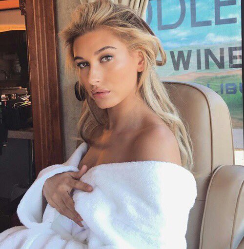 gracej994's tweet photo. if i got a dollar for every time i thought about you, i would start thinking about you. https://t.co/LjH5UdZEhs