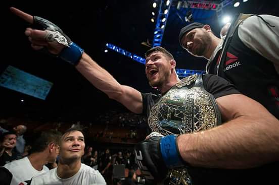 andradesubzero's tweet photo. That f*ck#n night!!!! Awesome performances from @bisping @DominickCruz @danhendo @BlessedMMA @DustinPoirier #ufc199 https://t.co/frS4Jp3965