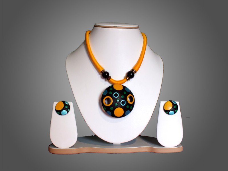 swaadesi's tweet photo. Buy this beautiful terracotta jewellery only on https://t.co/7174EbpXjq
https://t.co/fk2ETs2WuB https://t.co/a4pvBo1iqj
