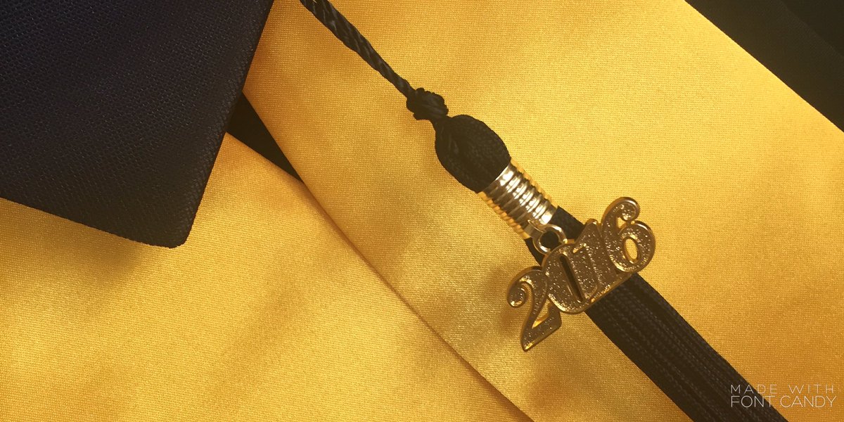 Ampersand_D's tweet photo. ๐ in 3 sleeps! Excited to celebrate with my #VIUMark peeps #wesurvived ๐ #grad2016 #girlbossmoment https://t.co/jB2ljhZqFw