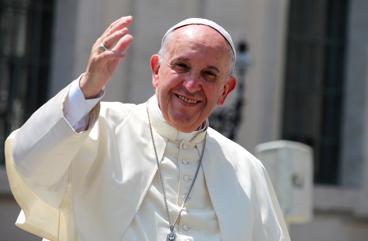 Svenska kyrkoledare i #Rom när Sv. katoliker fick sitt andra kanoniserade helgon. #ekumenik skr.org/nyheter/ekumen…