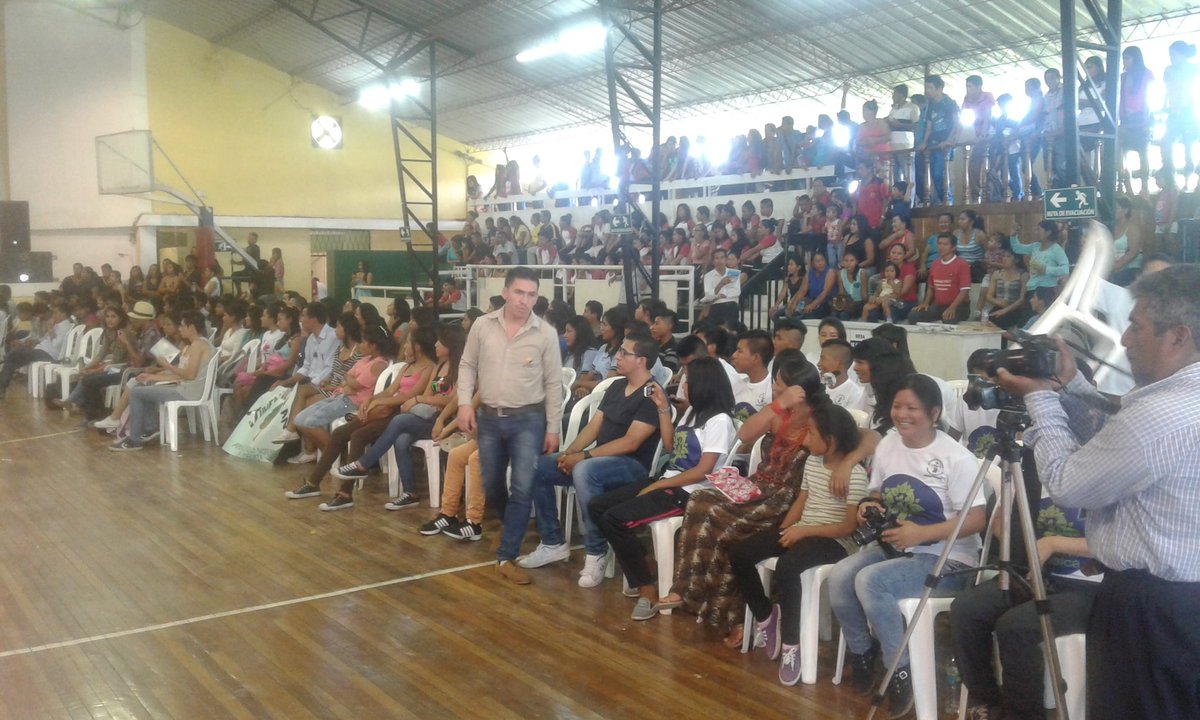mayfany2009's tweet photo. Inicio del evento en Archidona  @UEsmeraldas @dvortega  @YadiraTatiana2 celebrando el #DiaMundialDelMedioAmbiente https://t.co/HRnPII5M55