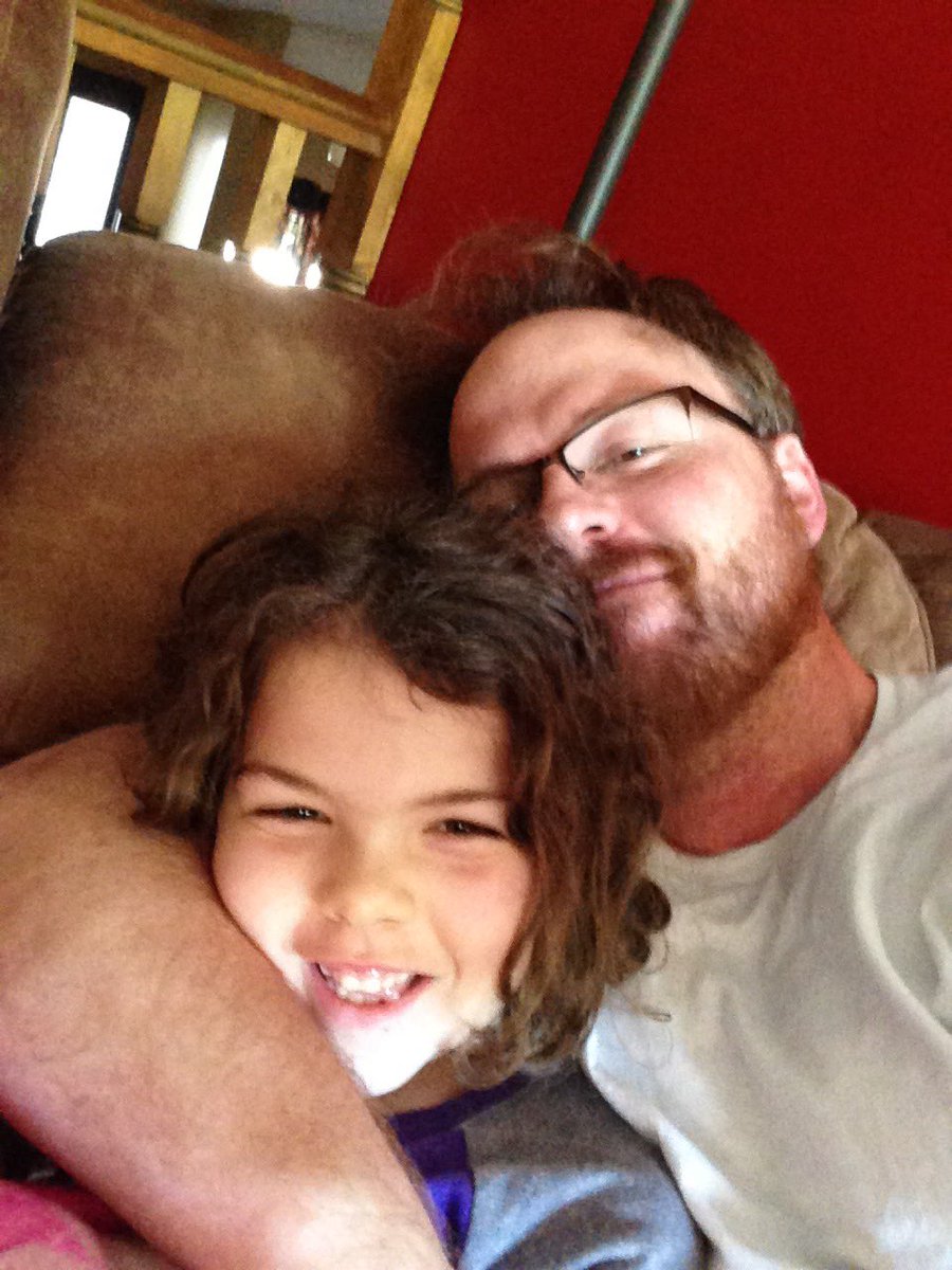 SteveHoemberg's tweet photo. Daddy-Day! https://t.co/NlZaI8y623