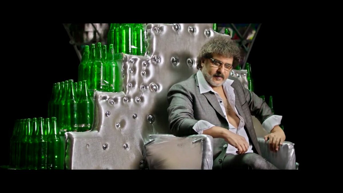 nr_one_seven's tweet photo. #MM2 #Ravisir [#Mosthandsomeguy] Sold the #teaser Looking awesome 😘😘😎
@ArjunJanya2 @KicchaSudeep @dasadarshan https://t.co/JDiUCIV3Fu