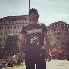 Happy fucking birsday abah Andris sehat selalu panjang umur mudahkan rezeki nya <a href="/burgerkill/">Burgerkill Official</a> <a href="/vicky_mono/">vicky_mono</a> <a href="/AndrisBKHC/">Abah Andris</a>