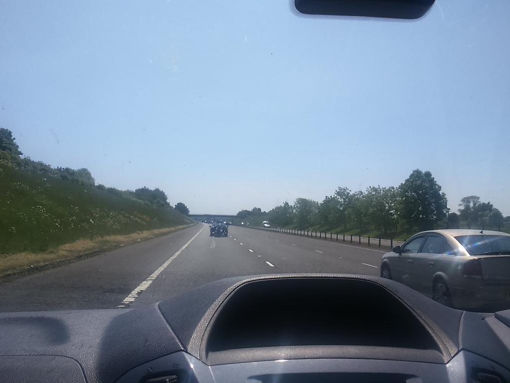 Driving home from St Andrews listening2 the legendary David Attenborough 😄 <a href="/MarineMermaidUK/">Hannah Milburn</a> <a href="/Jackapod/">Jack S</a> @inkpotblemmie