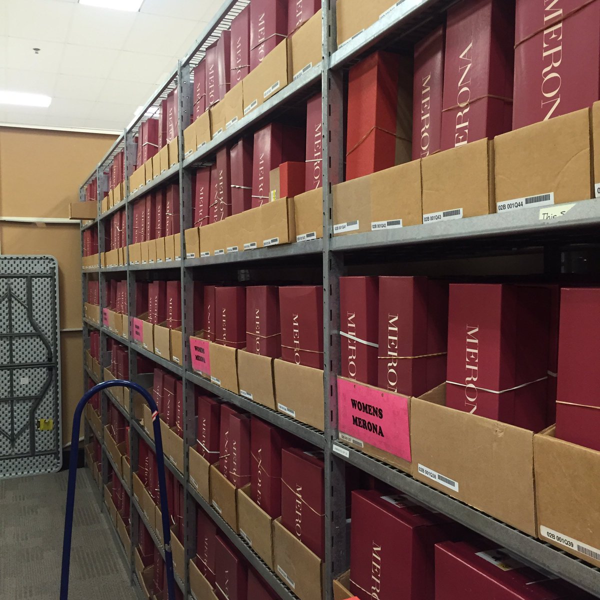 Look at that Shoe Stockroom Brand! Nice job <a href="/JasonFitzloff/">Jason Fitzloff</a> and team! Located by Gender, Brand, and Style! #1375