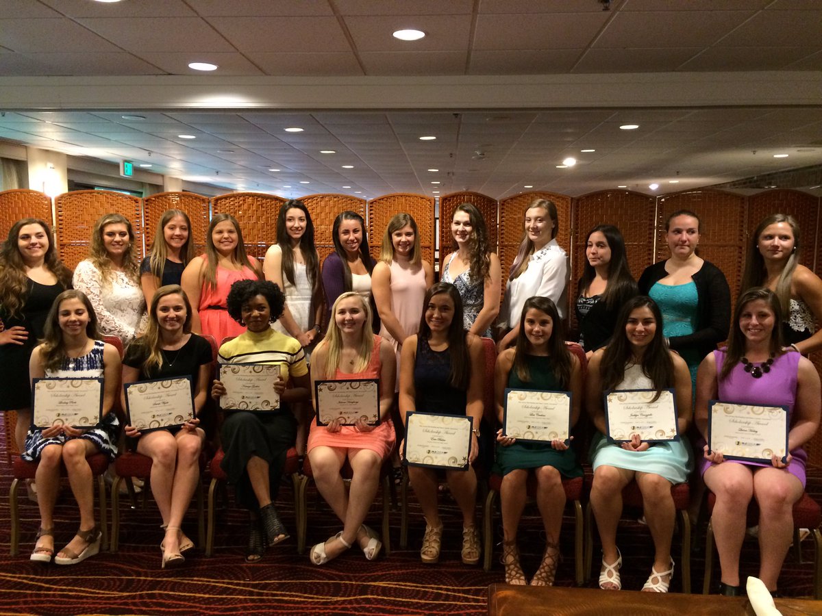 WHS Comp Cheer tweet media