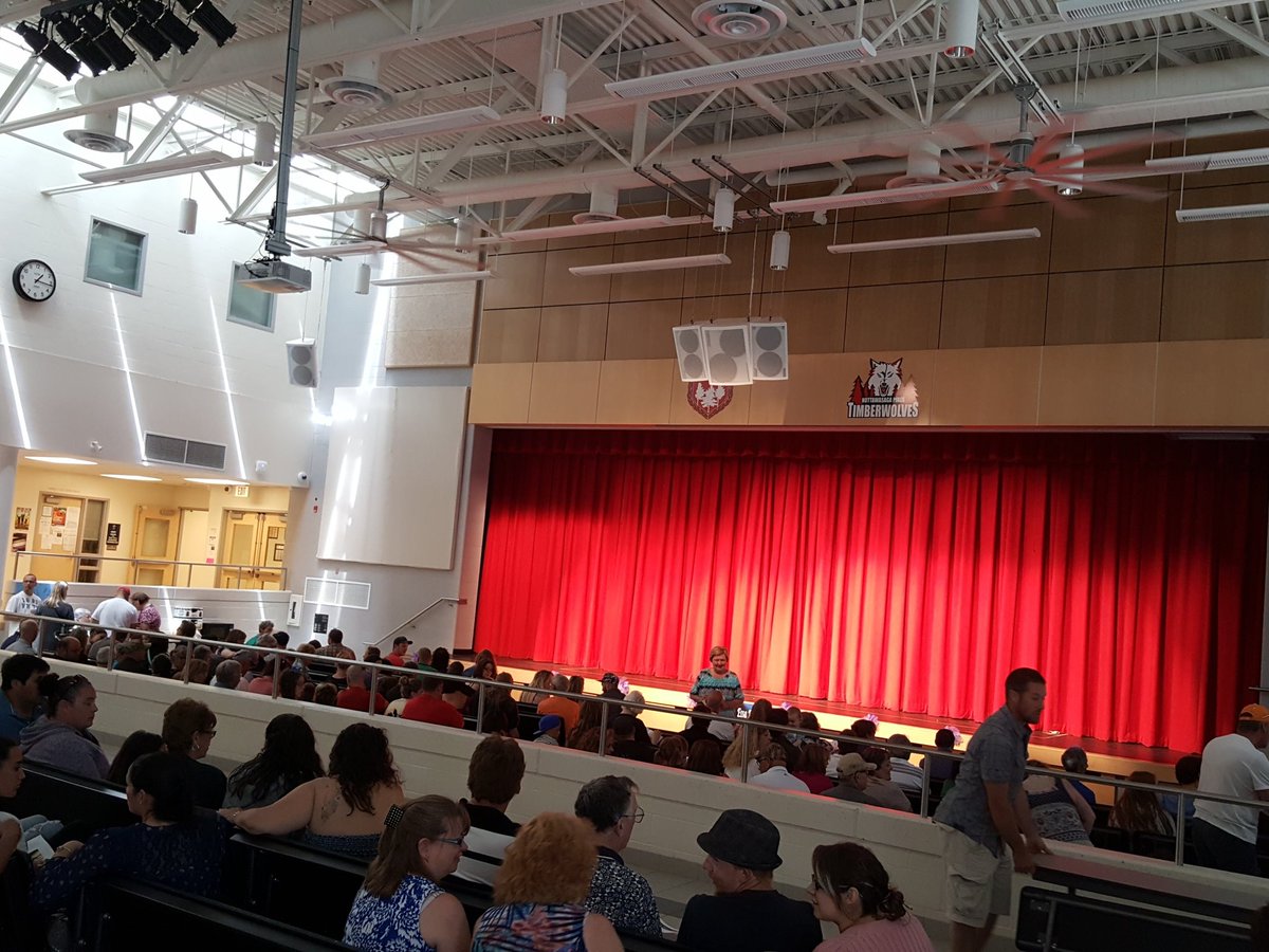 Another amazing event in Angus at <a href="/NPSSnews/">Nottawasaga Pines</a> - more than a school - a community hub! EssaDanceArts recital! Awesome!