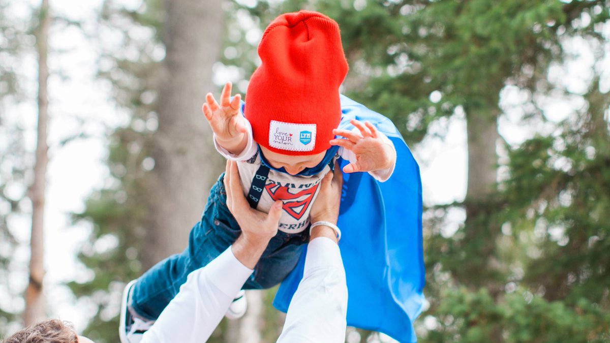 LoveYourMelon's tweet photo. Up, up and away! #LoveYourMelon https://t.co/sYr4yuqg4u