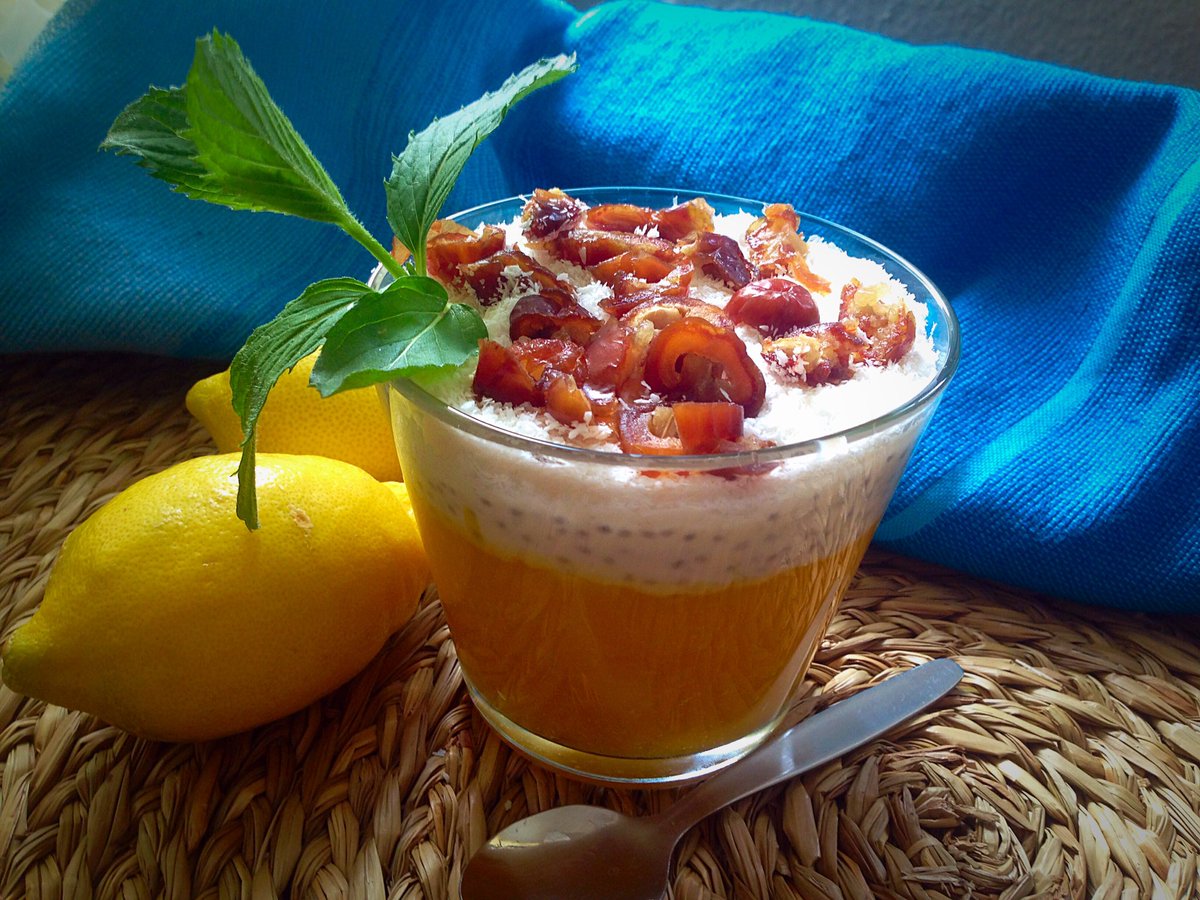 SurfCoastMaroc's tweet photo. STAYING SURF-FIT part 2:

Mango-#Smoothie with #coconut-#chia-soy-yoghurt

How do you stay #surffit, guys?#surffood https://t.co/RboIJrWoFj