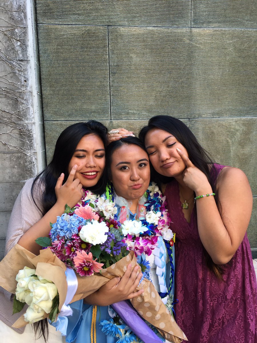 _justinepaige's tweet image. She's off to college 😭 Congrats Leika, we're so proud of you! Remember your Ate's will always be there 💙 #CPPbound