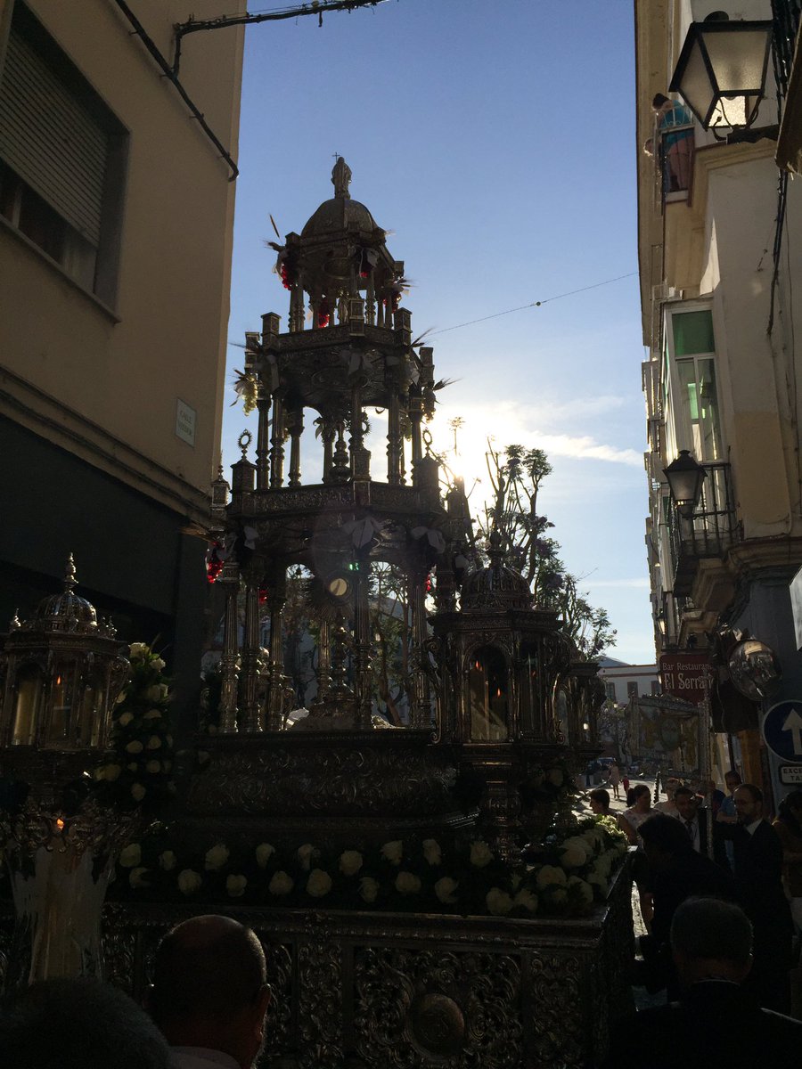 Cofrade Gaditano tweet media