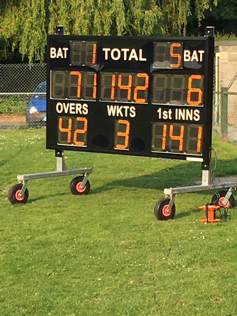 IanExw's tweet photo. And the @HamptonhillCC @FBSCL cup run continues. Well done boys. https://t.co/DViinPu3kH