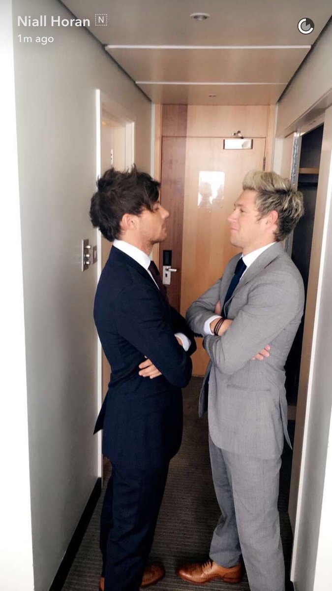 why is this so cute and hot at the same time