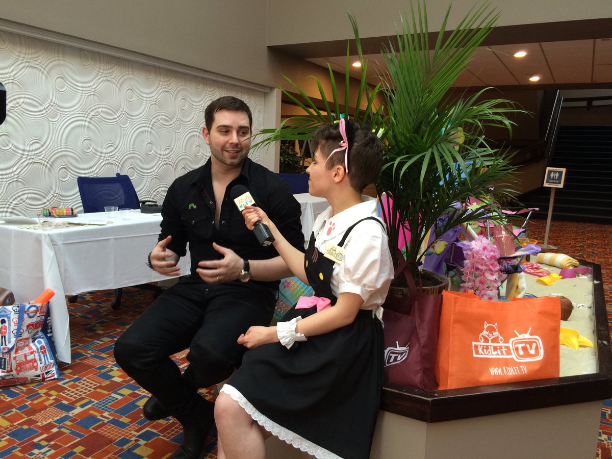KidLitTV_NYC's tweet photo. #CaterpillarShow creator #JonathanRockefeller gets interviewed by @katyaszew for KidLit TV during #NJSCBWI16. https://t.co/j8RqMxiufu