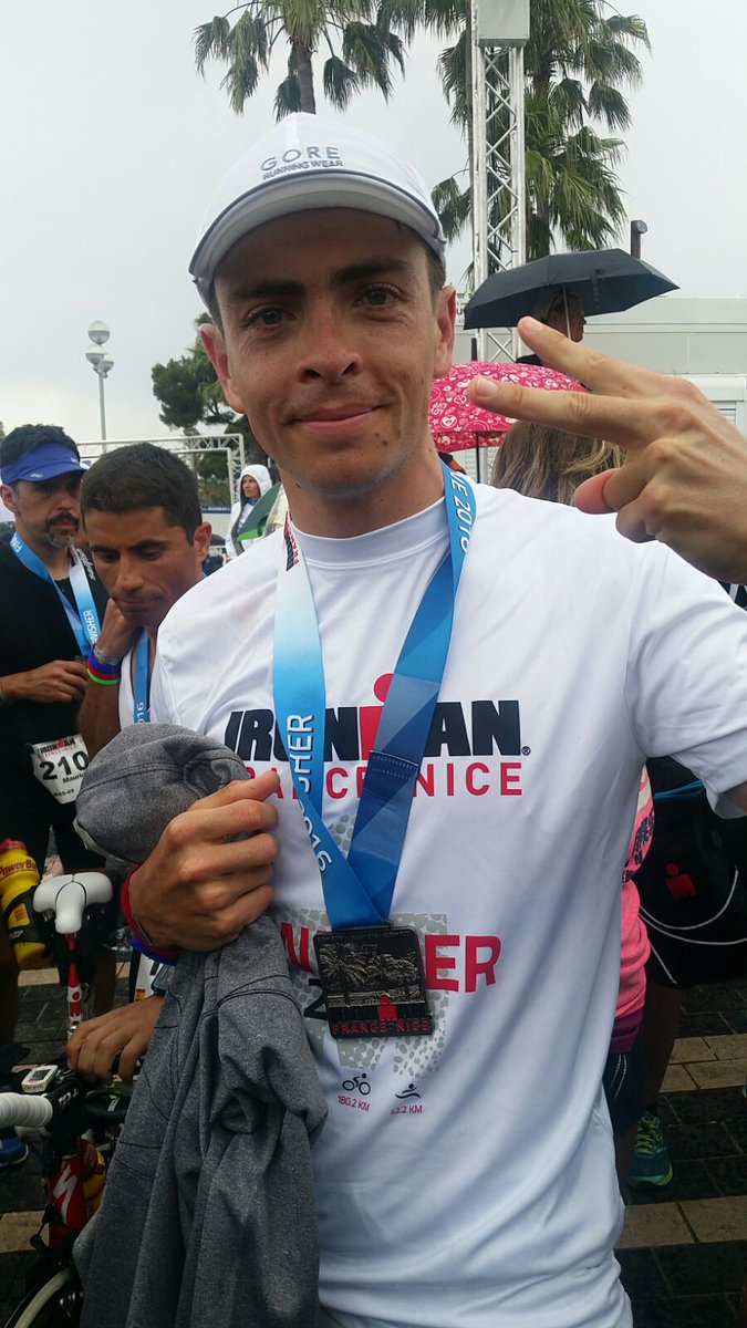 alvarozevallos's tweet photo. I'm an IRONMAN!!! Uno de los días más emocionantes de mi vida... #IMfrance2016 https://t.co/0r30Uj8Mbd