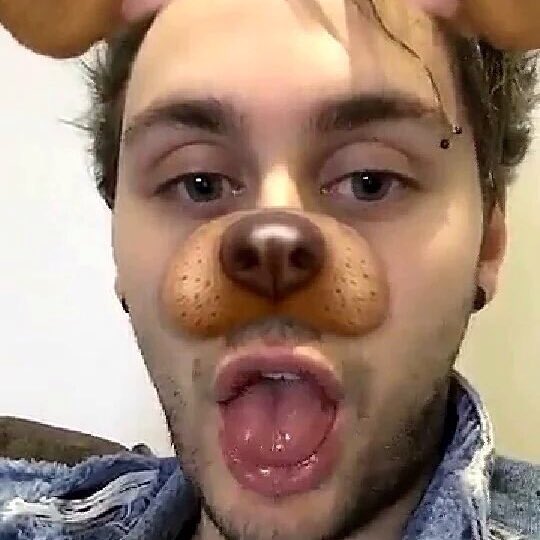 sizzyasmichael's tweet image. using dog filters 💖