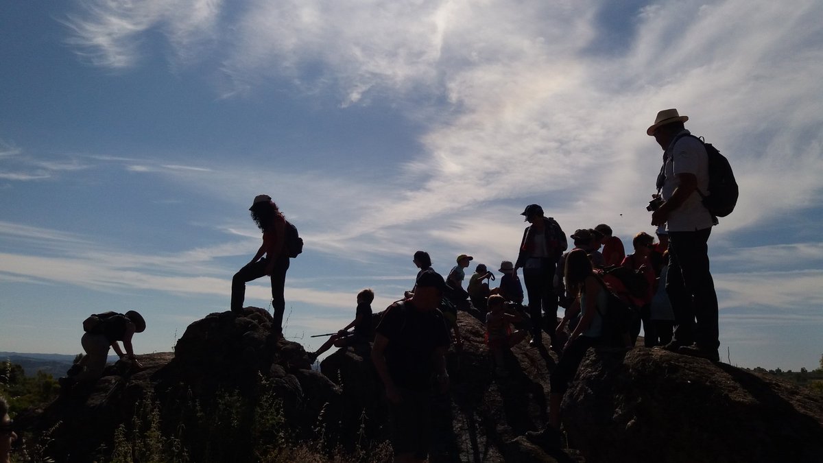 NinoSanzMat's tweet photo. Clausuramos #EGNweek2016 de #GeoSierraNorteSVQ de ruta geoturística en Berrocal Almadén #DiaMundialDelMedioAmbiente https://t.co/1rIZzoAdfa