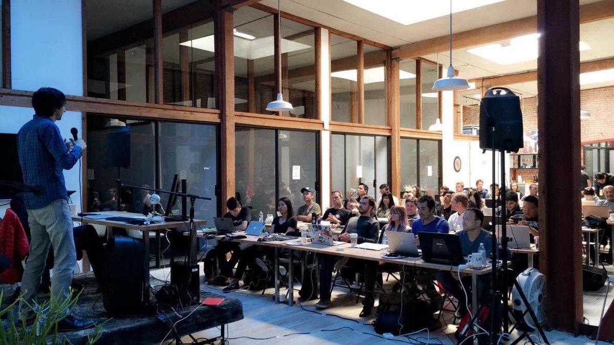 UploadVR's tweet image. Thrilled to have Patrick Hackett, Founder of @tiltbrush, speak to our students at VR Weekend Workshop! #VRWorkshop