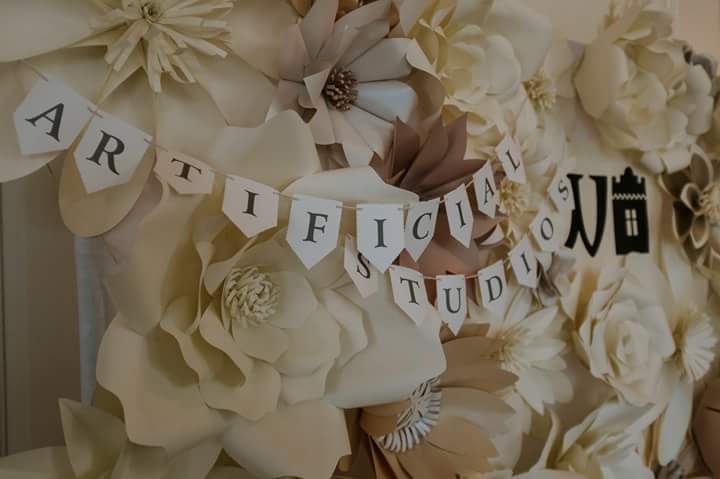 art_ificialuk's tweet photo. @HandmadeHour Paper flower wedding backdrop by Art-ificial Studios #handmade #paperflowers #weddingflowers https://t.co/xKqJuIOWBb