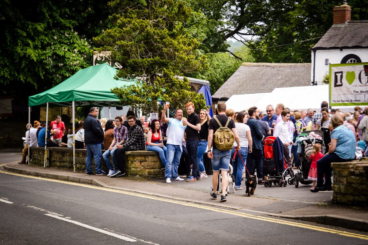 DronfieldUK's tweet photo. Dronfield Beer Festival is Deranged and Depraved: Real Ale Drinkers Are Basically Fat Vegans
https://t.co/gH5WbviNs2 https://t.co/aGCze46zK8