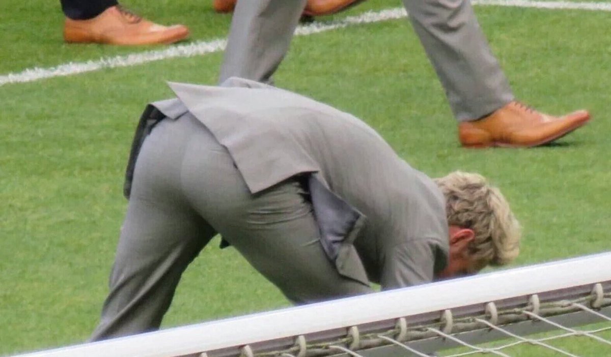 harrydefenses's tweet photo. Já falei que eu amo o futebol?  #SoccerAid2016 https://t.co/wA13asvkaK