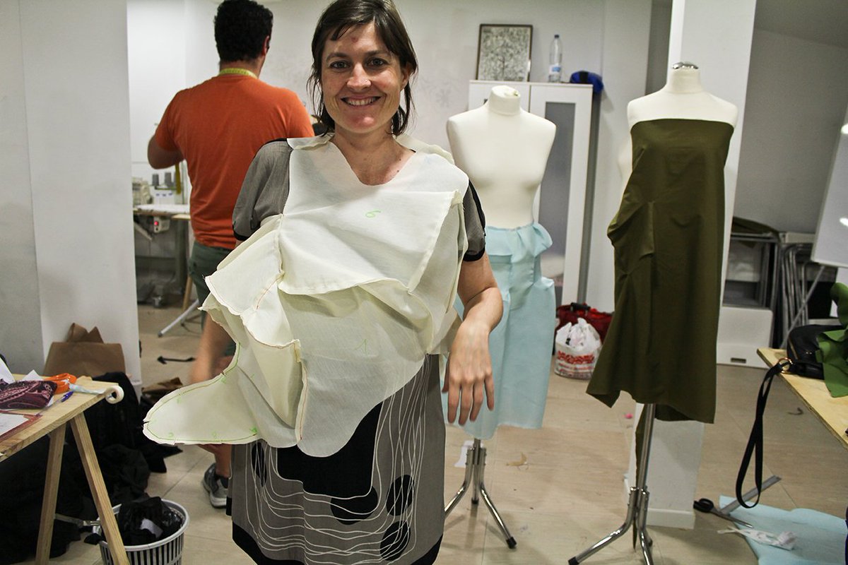 "ACCIDENTAL CUTTING"- Eva Iszoro en WEF- Work Experience Fashion
