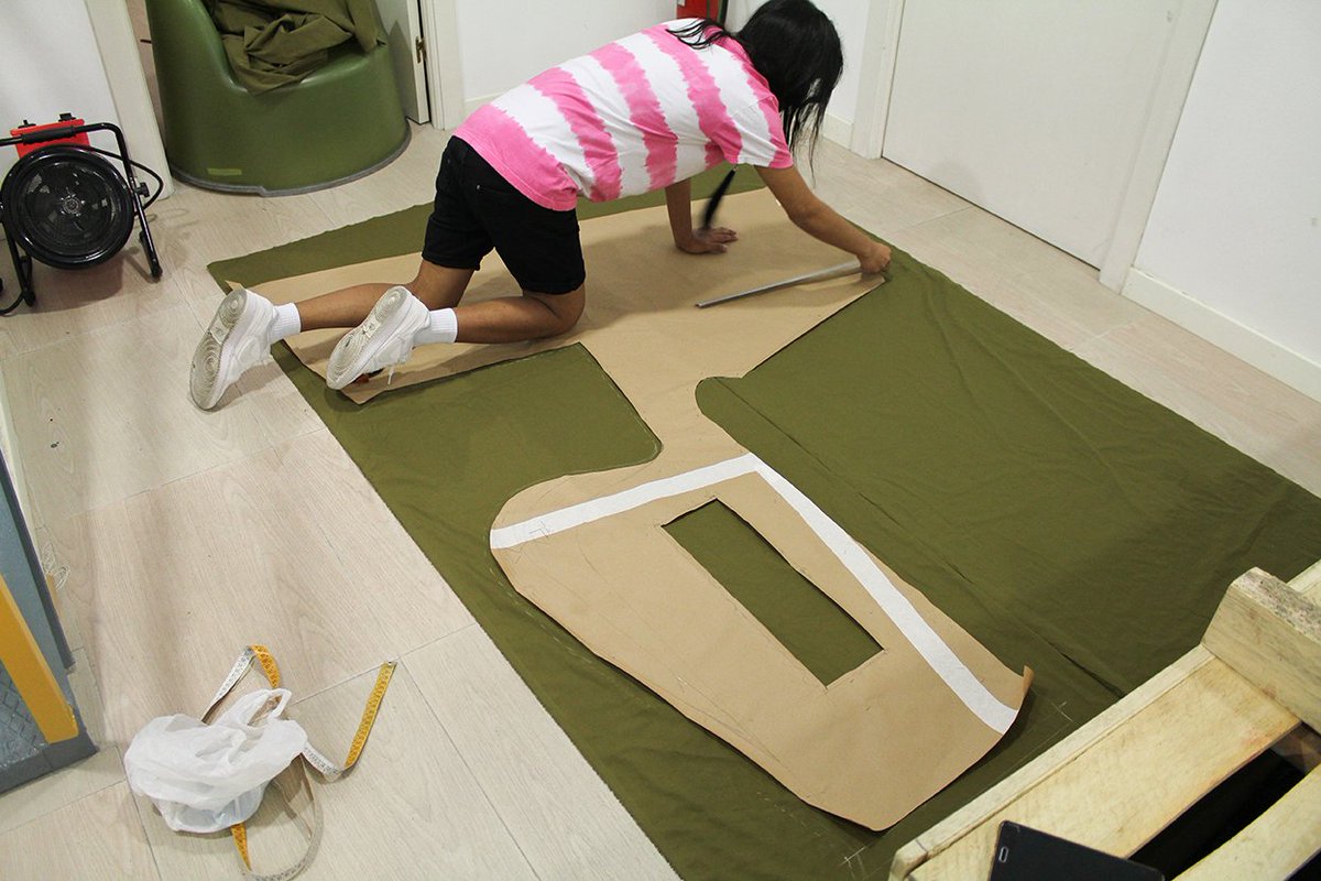 "ACCIDENTAL CUTTING"- Eva Iszoro en WEF- Work Experience Fashion