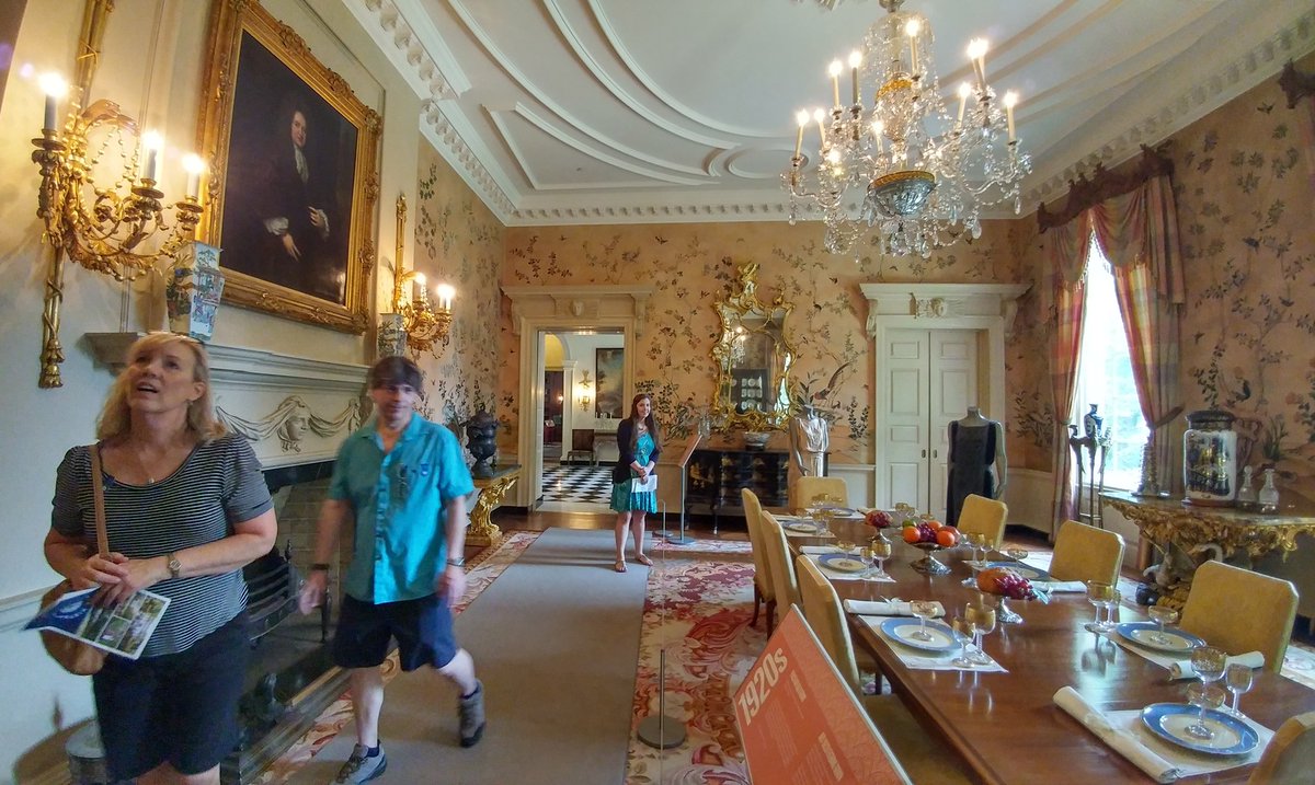 neskirderf's tweet photo. Visited the @ATLHistCenter for the first time in 12 years today! And first time seeing the Swan House! 😍 https://t.co/Reo6WRjOwf