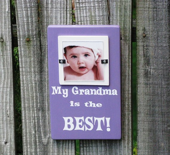homecraftframi1's tweet photo. →❋ #4X4PictureFrame #QuotePhotoFrame My Grandma is the Best  #GrandmotherGiftFrame https://t.co/Tealpa6C0P