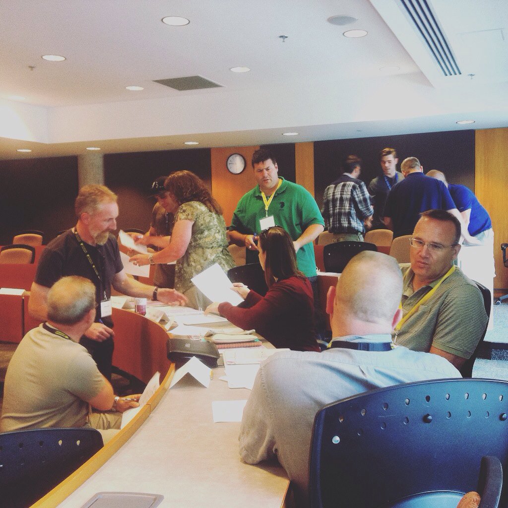 EnactusDAL's tweet photo. Getting the POE participants mingling through some icebreaker games #POEatDAL #EnactusDalhousie #LaunchDal https://t.co/AfPG1lcP2j