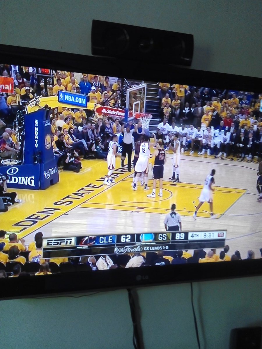 gorghazel's tweet image. #DubNation Malamang babawi ang #CavsNation sa home court nipa wahahahahahahahaha!! 😂😂